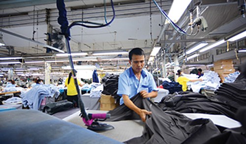Năng suất lao động của Việt Nam còn thấp so với nhiều nước trong khu vực - Ảnh: Trường Nikon